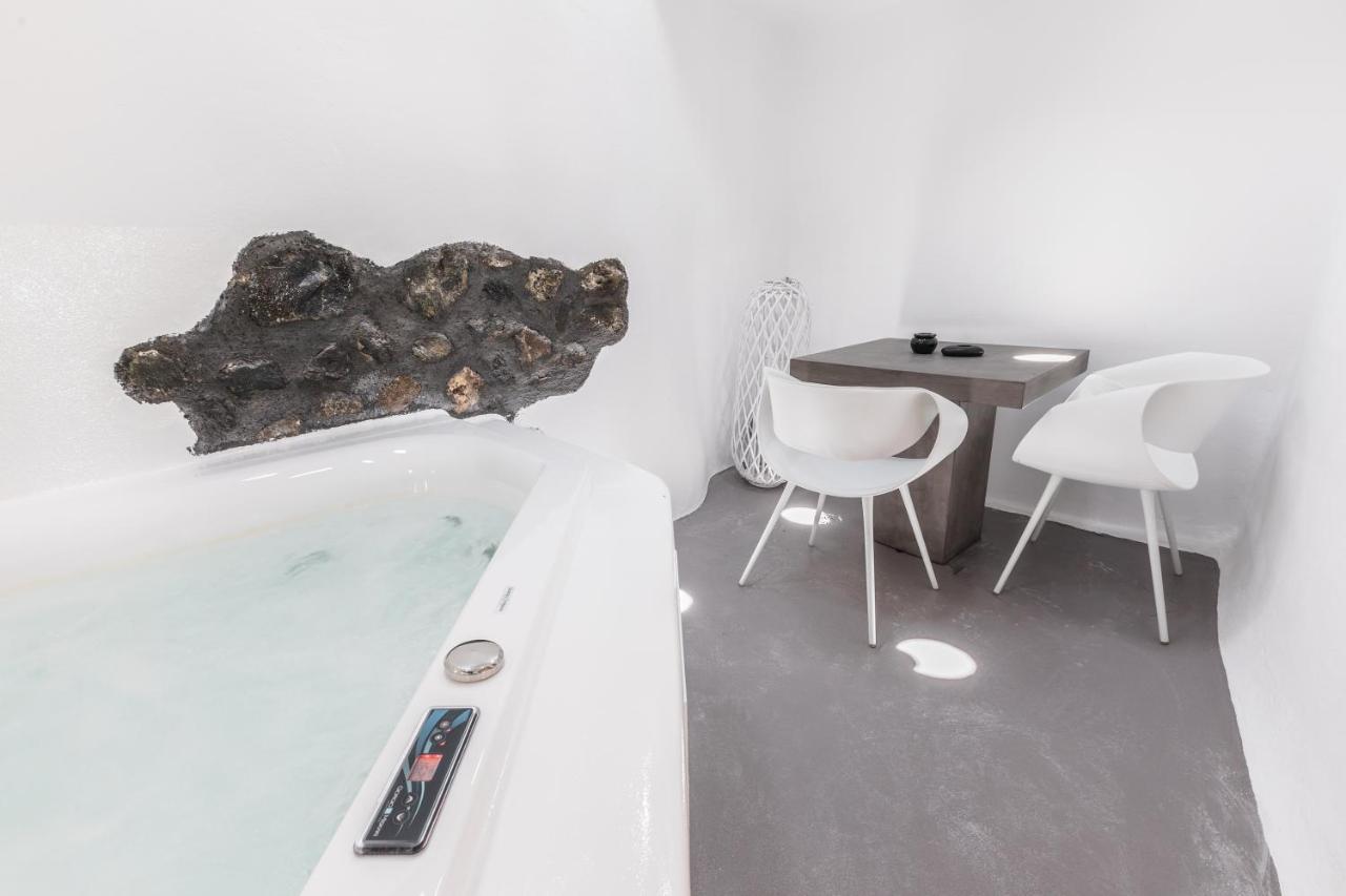 Eternity Suites Santorini Фіра Екстер'єр фото