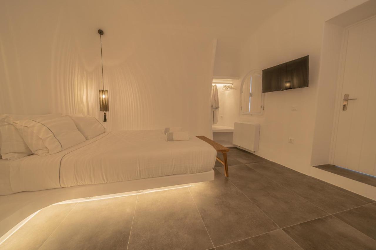 Eternity Suites Santorini Фіра Екстер'єр фото